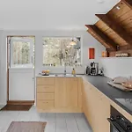 Ferienhaus 3 Bedroom Cozy In *