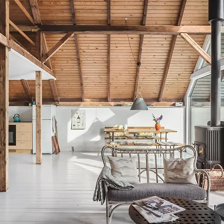 3 Bedroom Cozy In * Mern