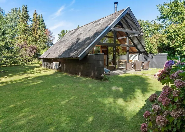 3 Bedroom Cozy In * Mern