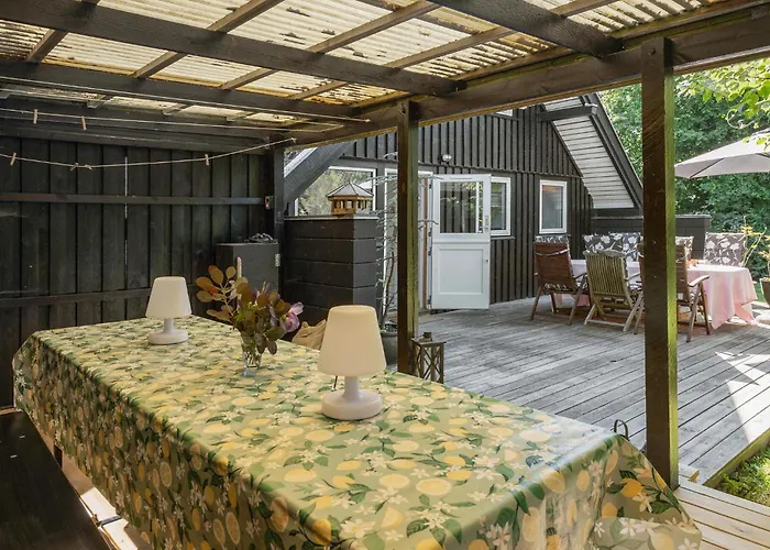 3 Bedroom Cozy In Mern